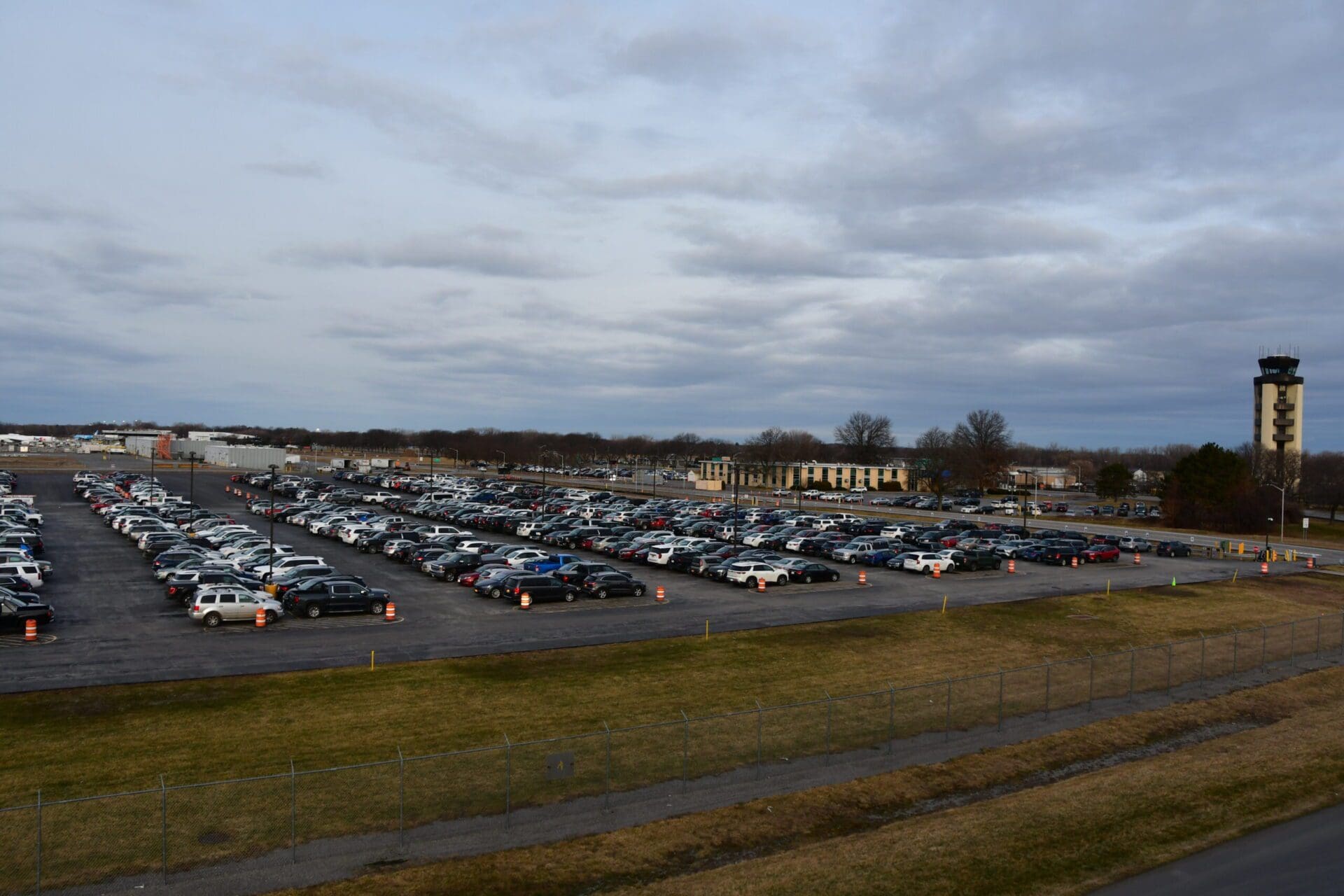 Parking & Transportation - Syracuse Hancock International Airport